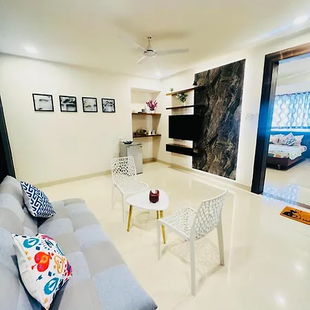Luxurious 1Bhk In Vagator With Pool Near Thalassa